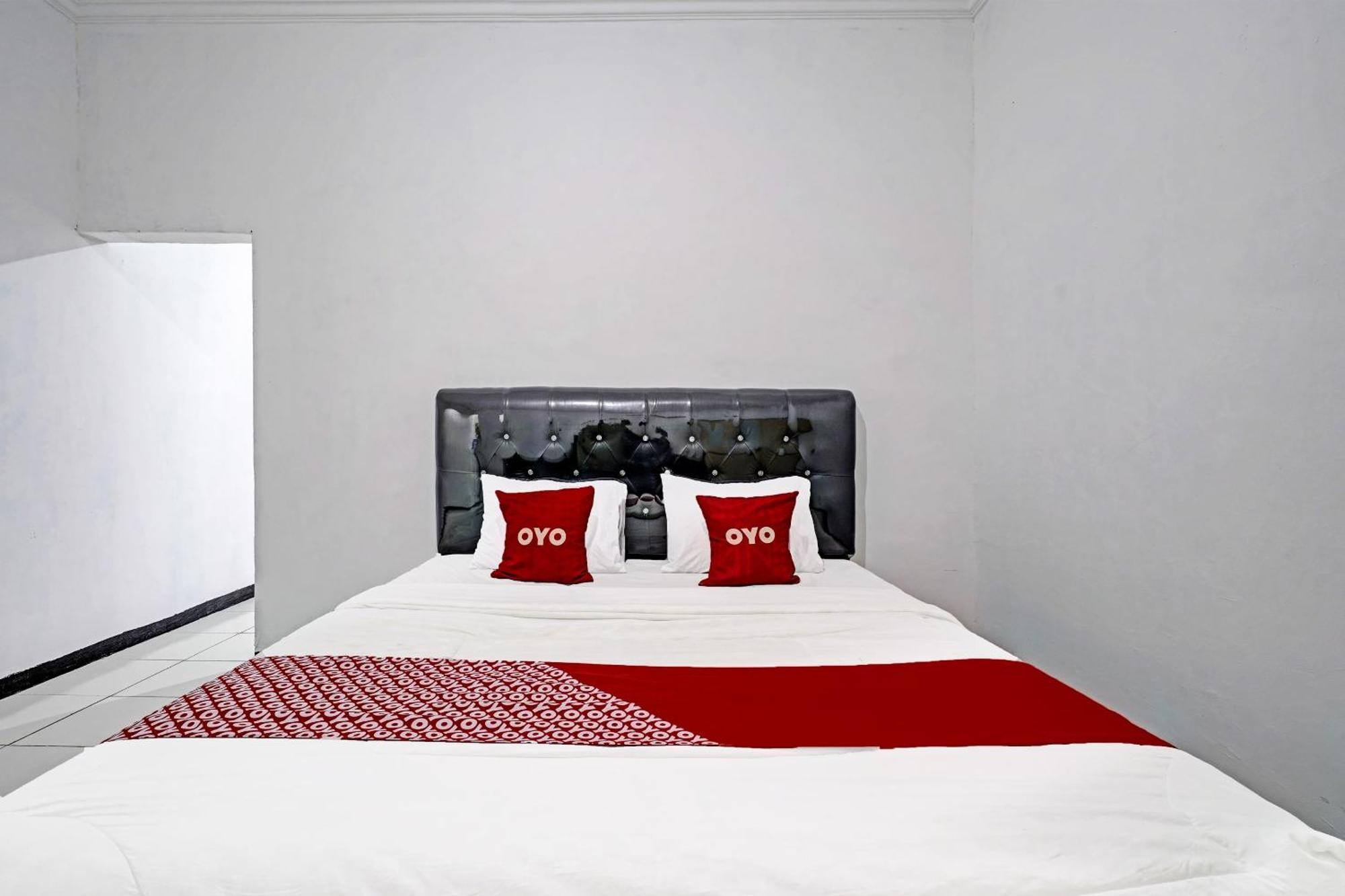 Oyo 91334 Permata Papua Guest House Pameungpeuk  المظهر الخارجي الصورة